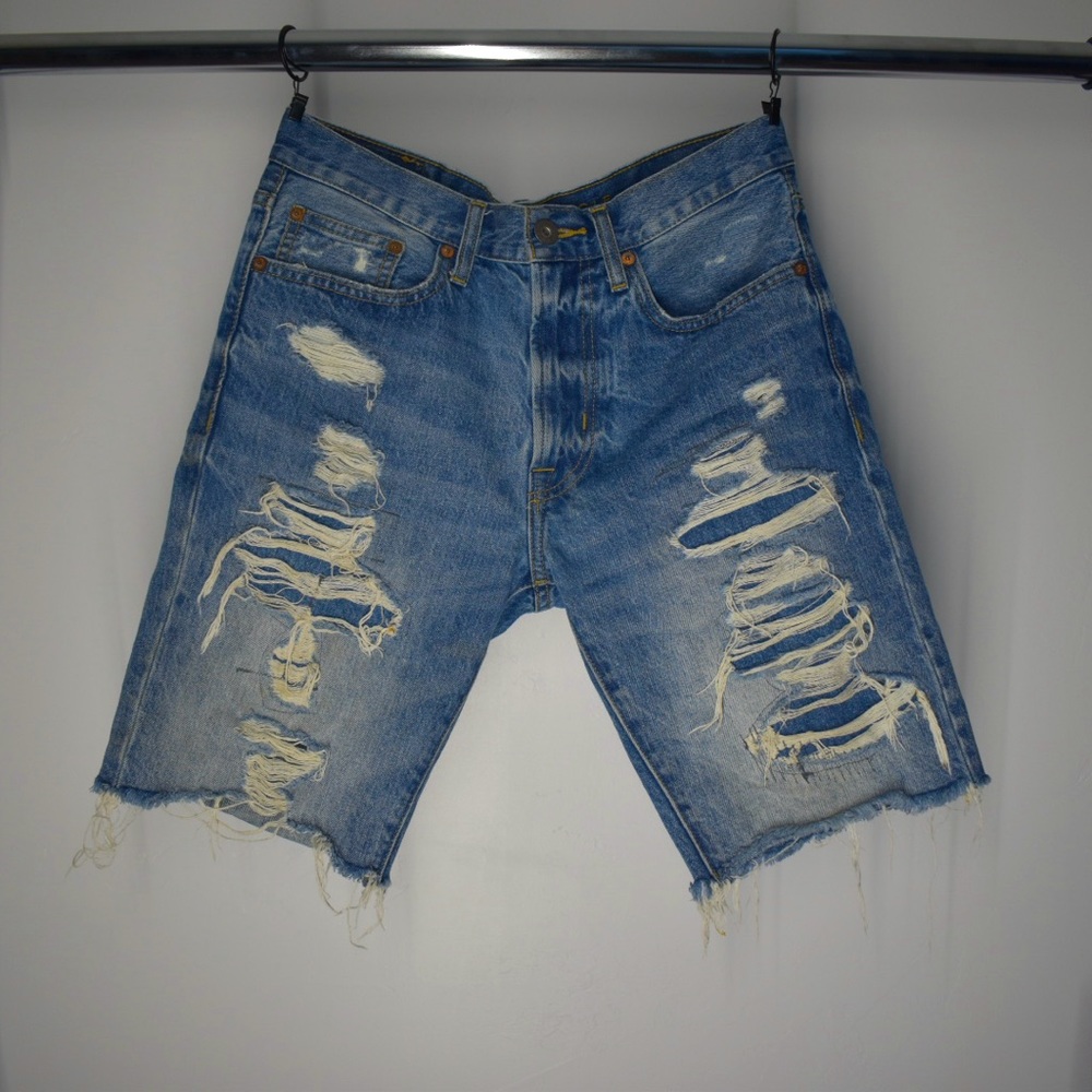 American eagle denim shorts size 28